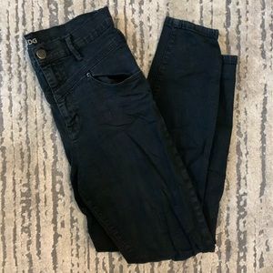 Black high waisted skinny jeans
